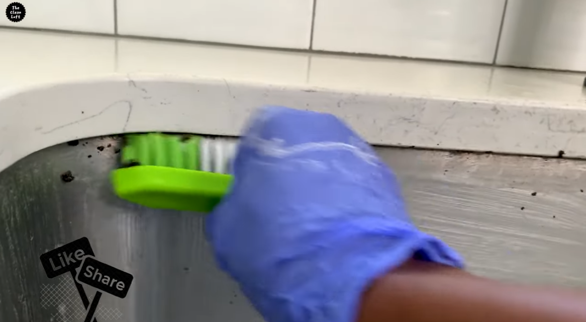 Step 4: Buff with Cleaner